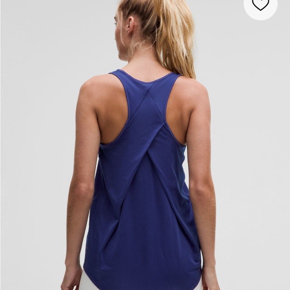 Lululemon Blue Essential Tank Pleated - Picture 2 of 6